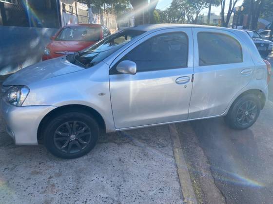 TOYOTA ETIOS 1.3 16V FLEX 4P MANUAL